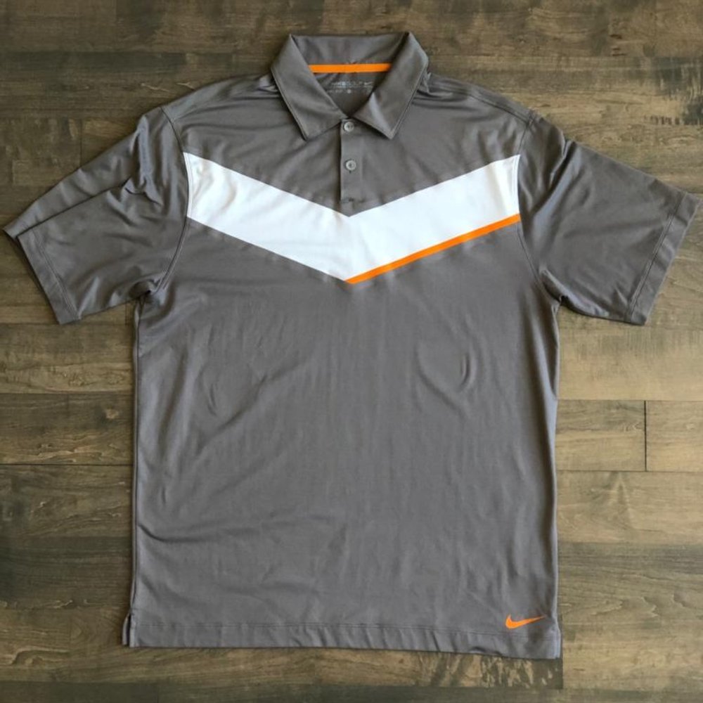 Nike Dri-Fit Golf Shirt in Men's Medium